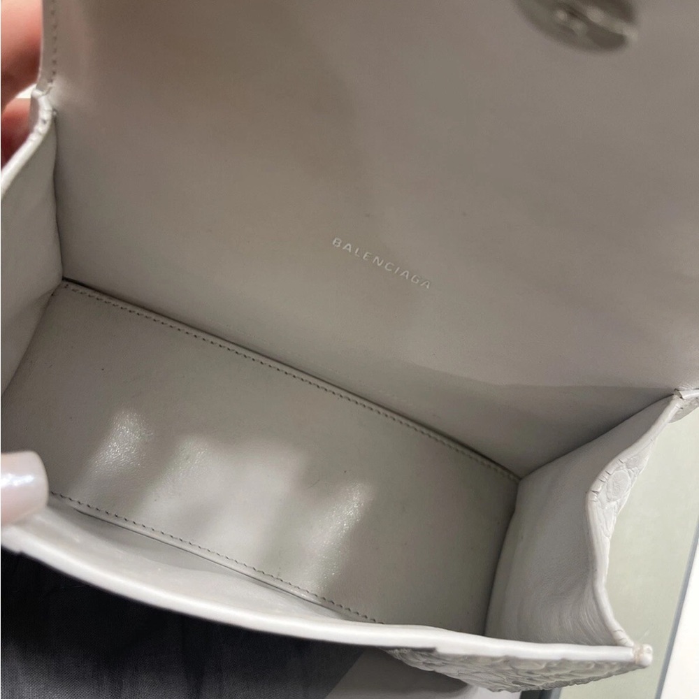Balenciaga White Croc-Embossed Crossbody Bag - Picture 5 of 13
